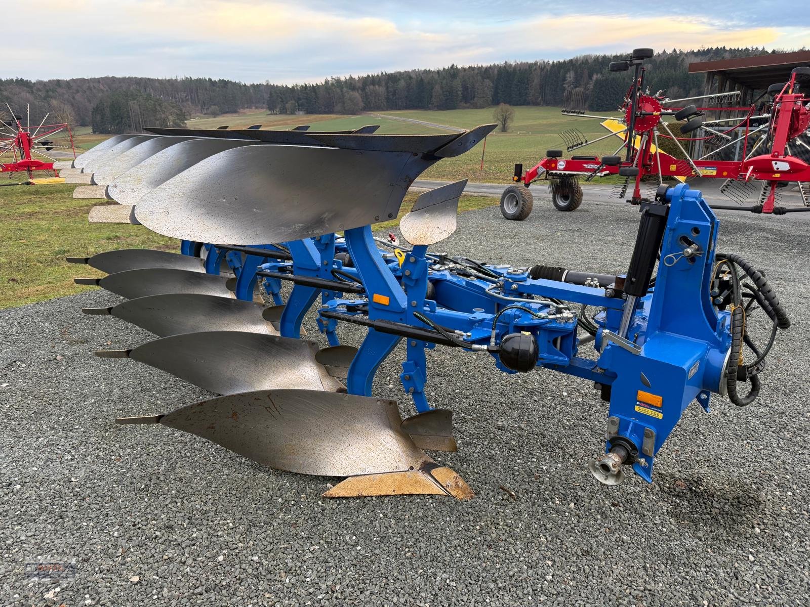 Pflug des Typs New Holland PHV 5, Gebrauchtmaschine in Lichtenfels (Bild 1)