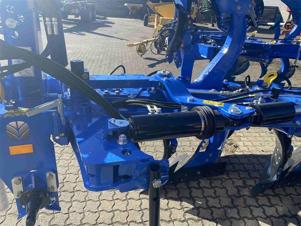 Pflug des Typs New Holland PHVH5 Ny årgang 2023, Gebrauchtmaschine in Maribo (Bild 3)