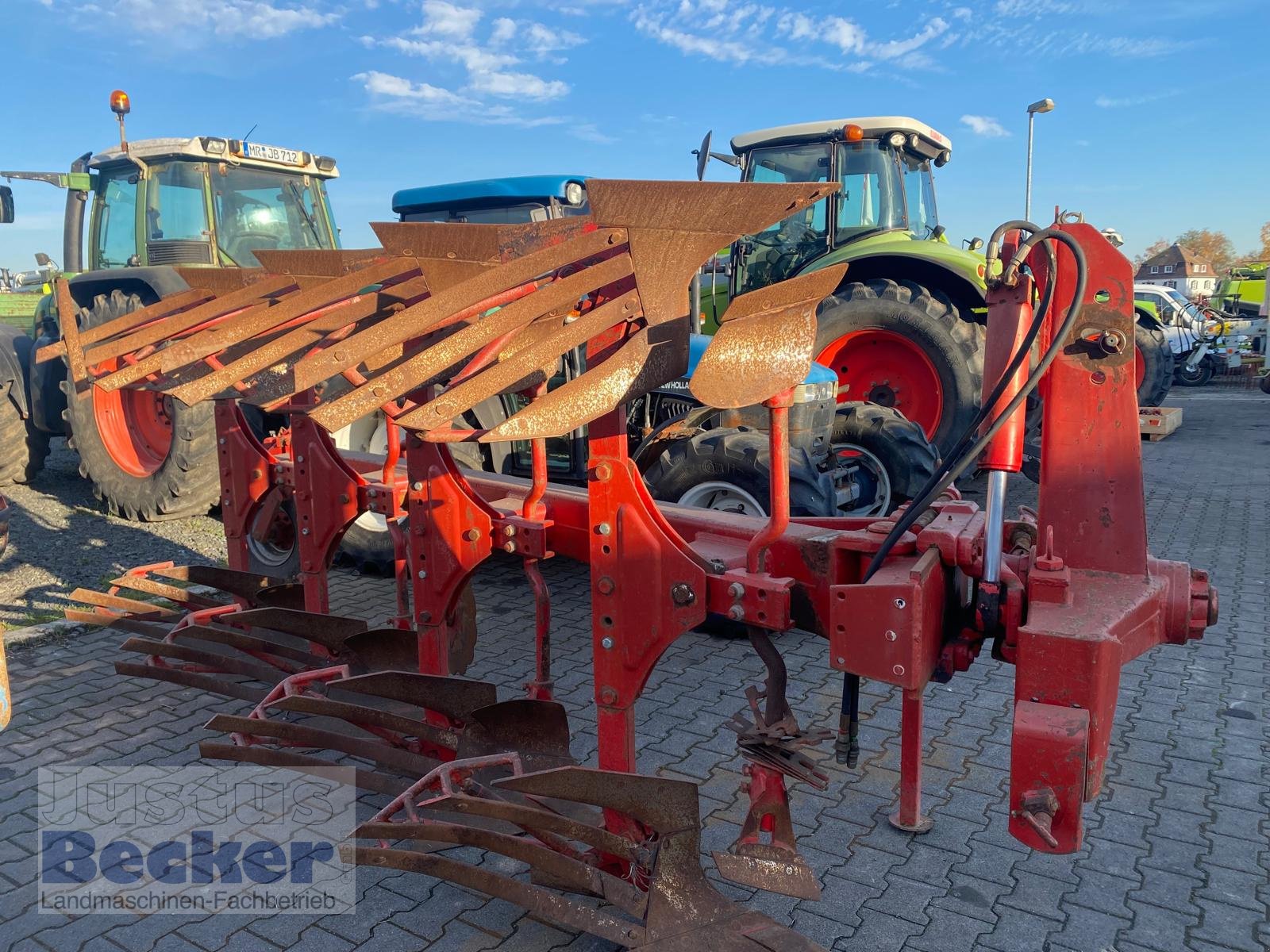 Pflug tipa Niemeyer Delta 4-220, Gebrauchtmaschine u Weimar-Niederwalgern (Slika 1)