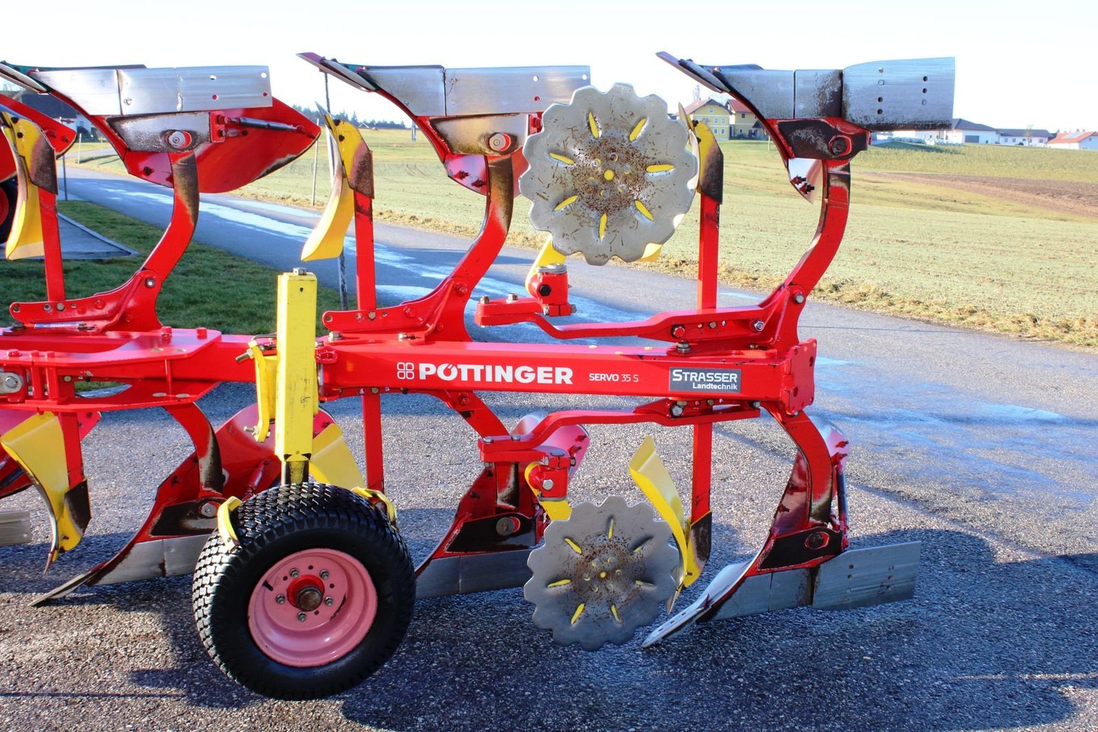 Pflug типа Pöttinger Pflug SERVO 35 S, 4+, Gebrauchtmaschine в Neukirchen am Walde  (Фотография 8)
