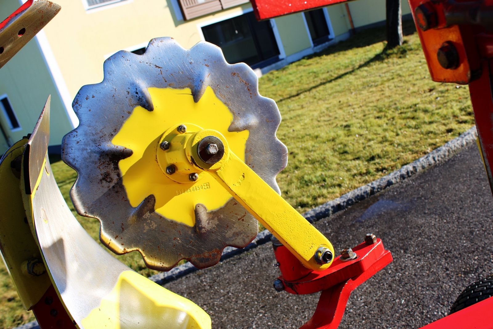 Pflug типа Pöttinger Pflug SERVO 35 S, 4+, Gebrauchtmaschine в Neukirchen am Walde  (Фотография 12)