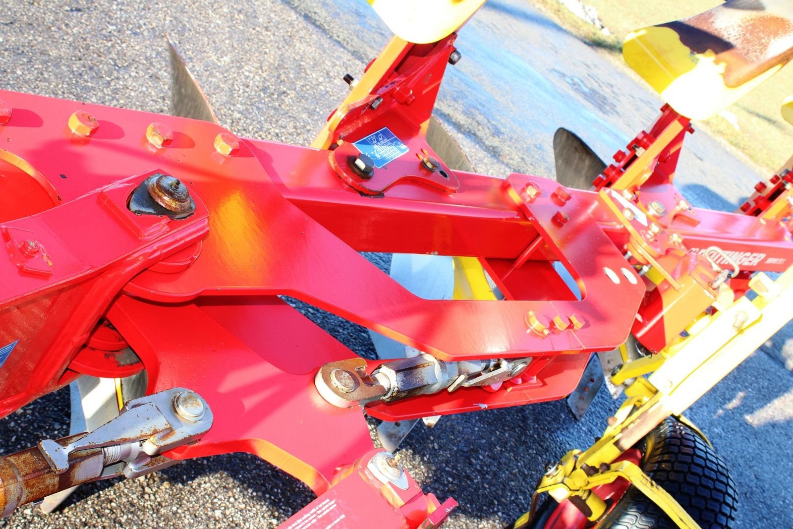 Pflug типа Pöttinger Pflug SERVO 35 S, 4+, Gebrauchtmaschine в Neukirchen am Walde  (Фотография 3)