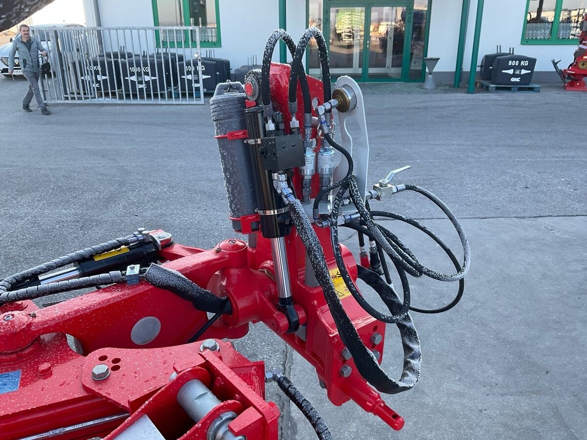 Pflug Türe ait Pöttinger Servo 2000 N (4)/46Wc, Neumaschine içinde Zwettl (resim 11)