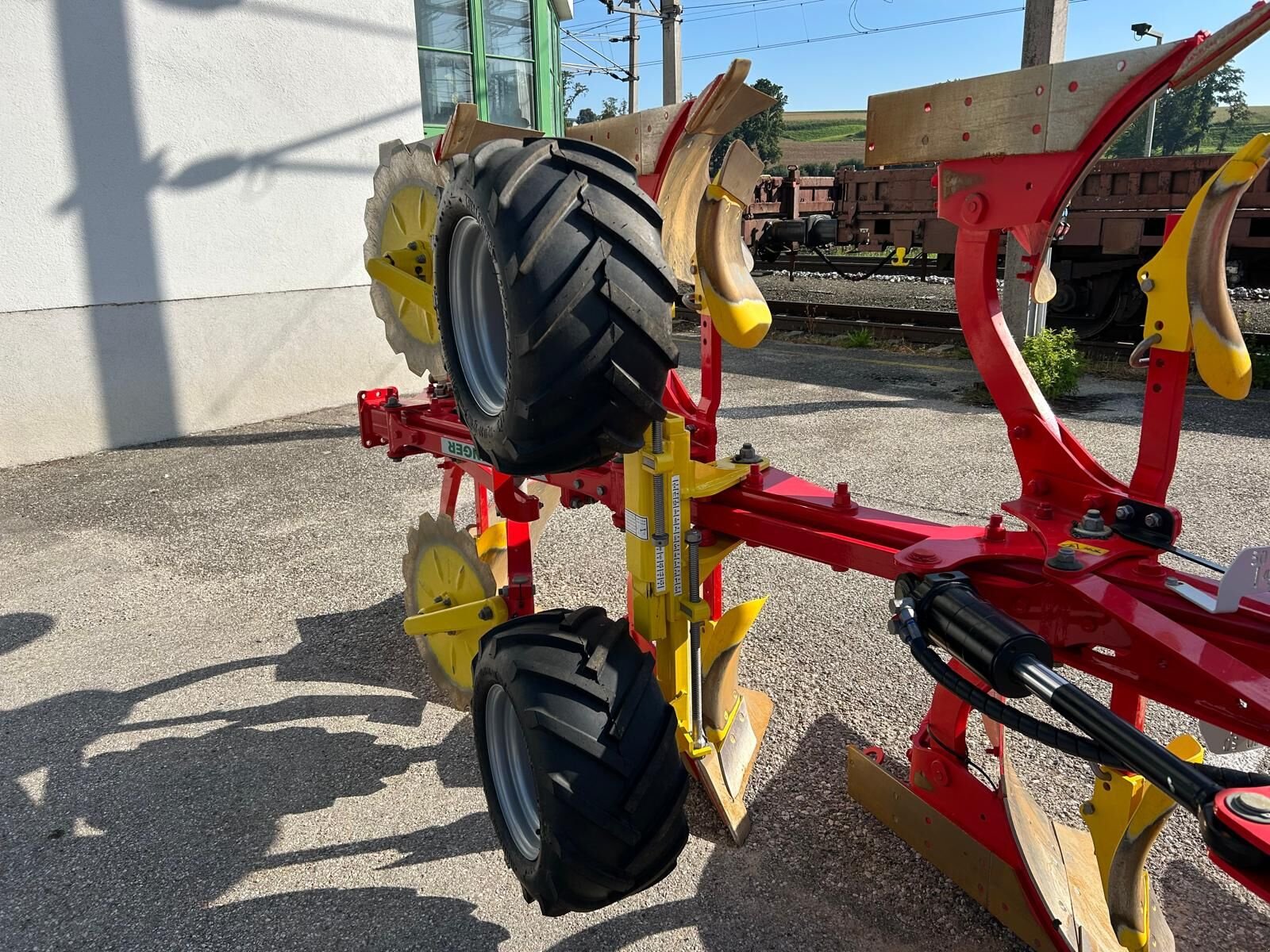 Pflug of the type Pöttinger Servo 2000P, Vorführmaschine in Kirchdorf (Picture 10)