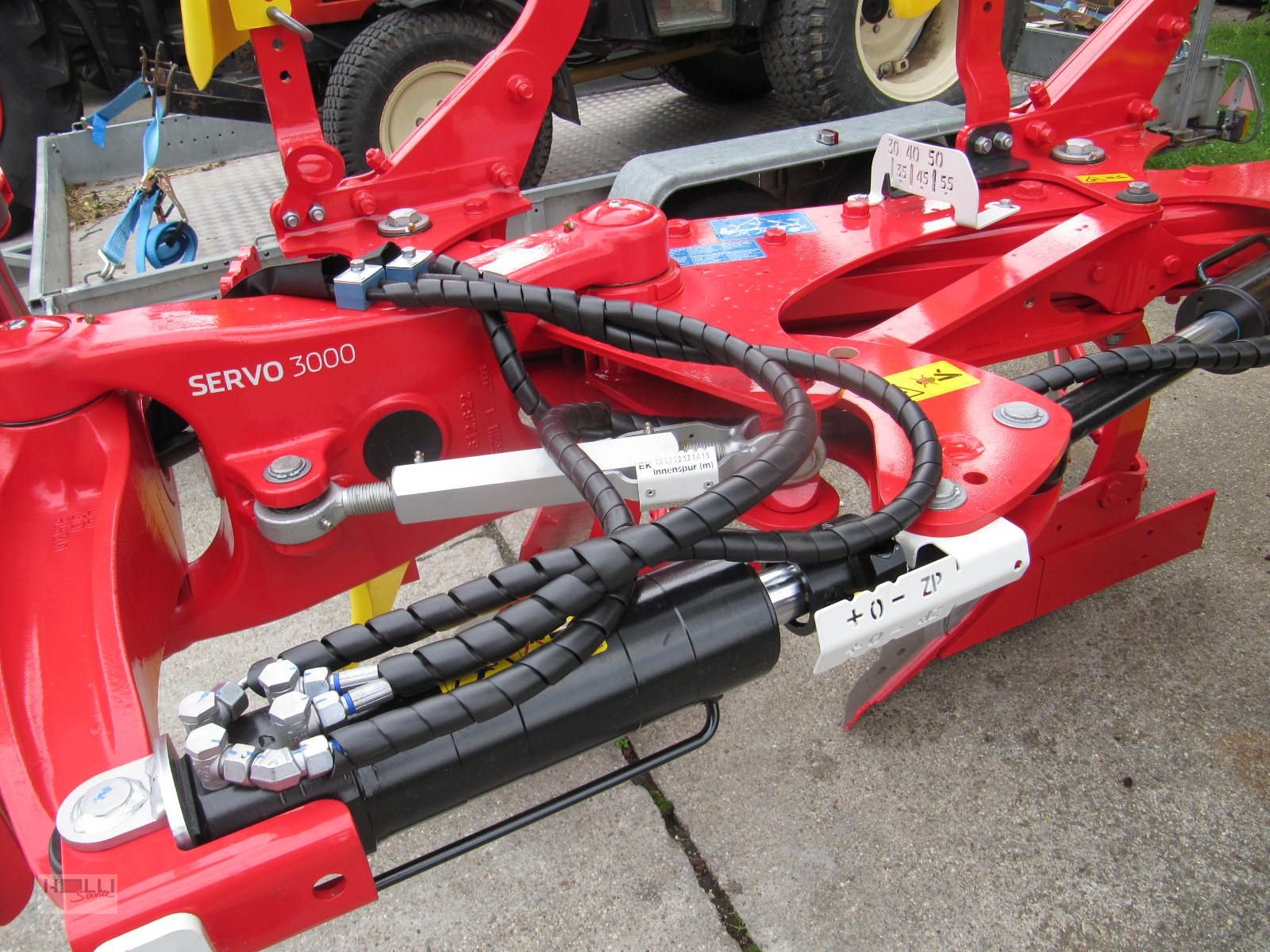 Pflug typu Pöttinger Servo 3000 Plus 4-scharig, Neumaschine w Niederneukirchen (Zdjęcie 4)