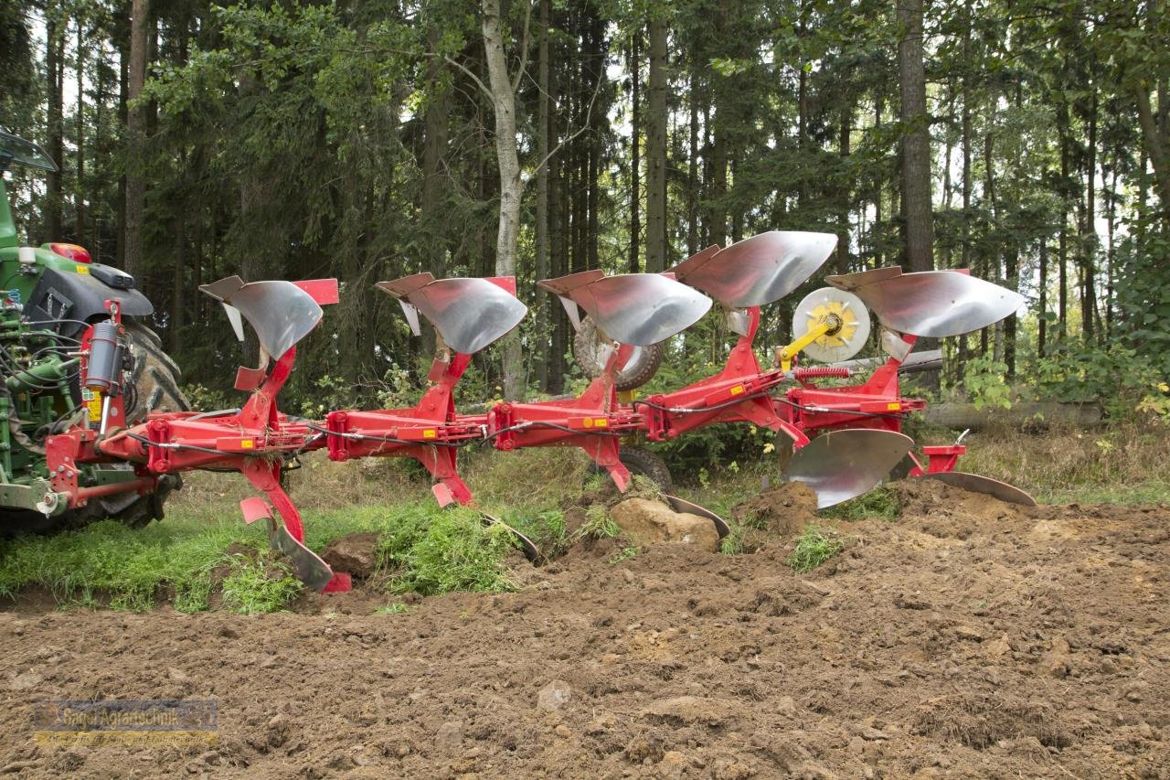 Pflug типа Pöttinger SERVO 3000 PLUS NOVA fünfscharig, Neumaschine в Rhaunen (Фотография 1)