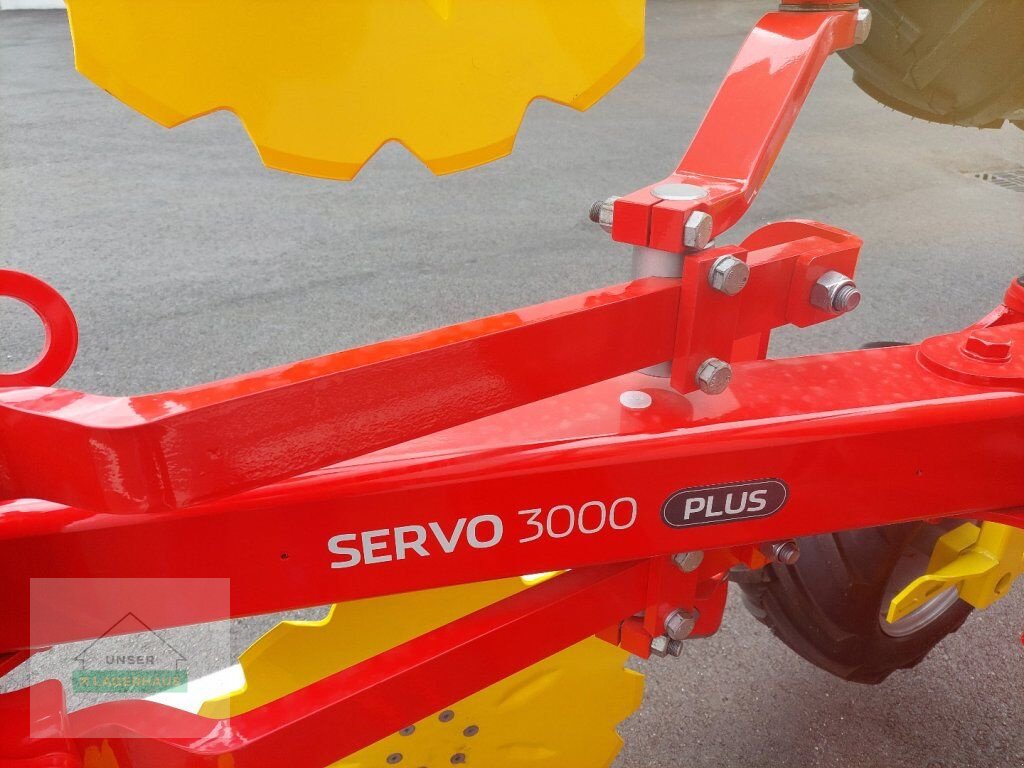 Pflug a típus Pöttinger Servo 3000 PLUS vierscharig, Neumaschine ekkor: Haag (Kép 5)