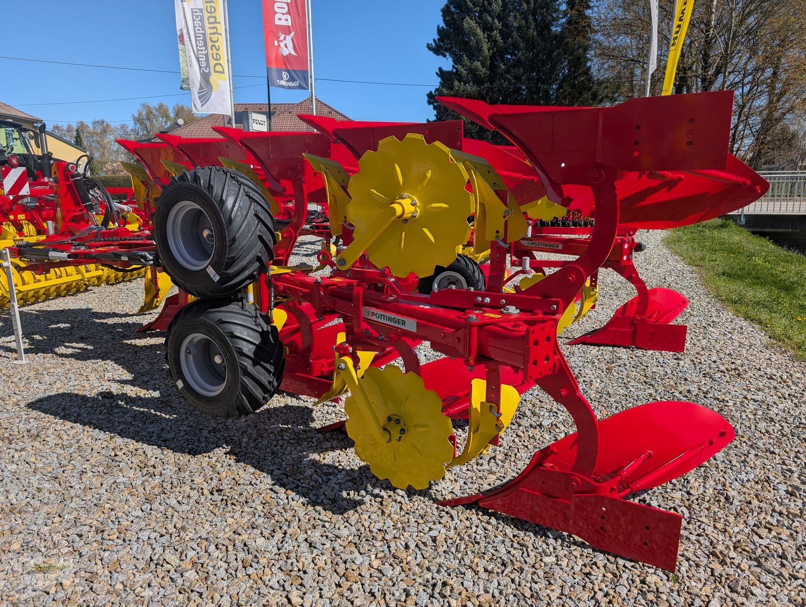 Pflug of the type Pöttinger SERVO 3000 Plus, Neumaschine in Senftenbach (Picture 4)