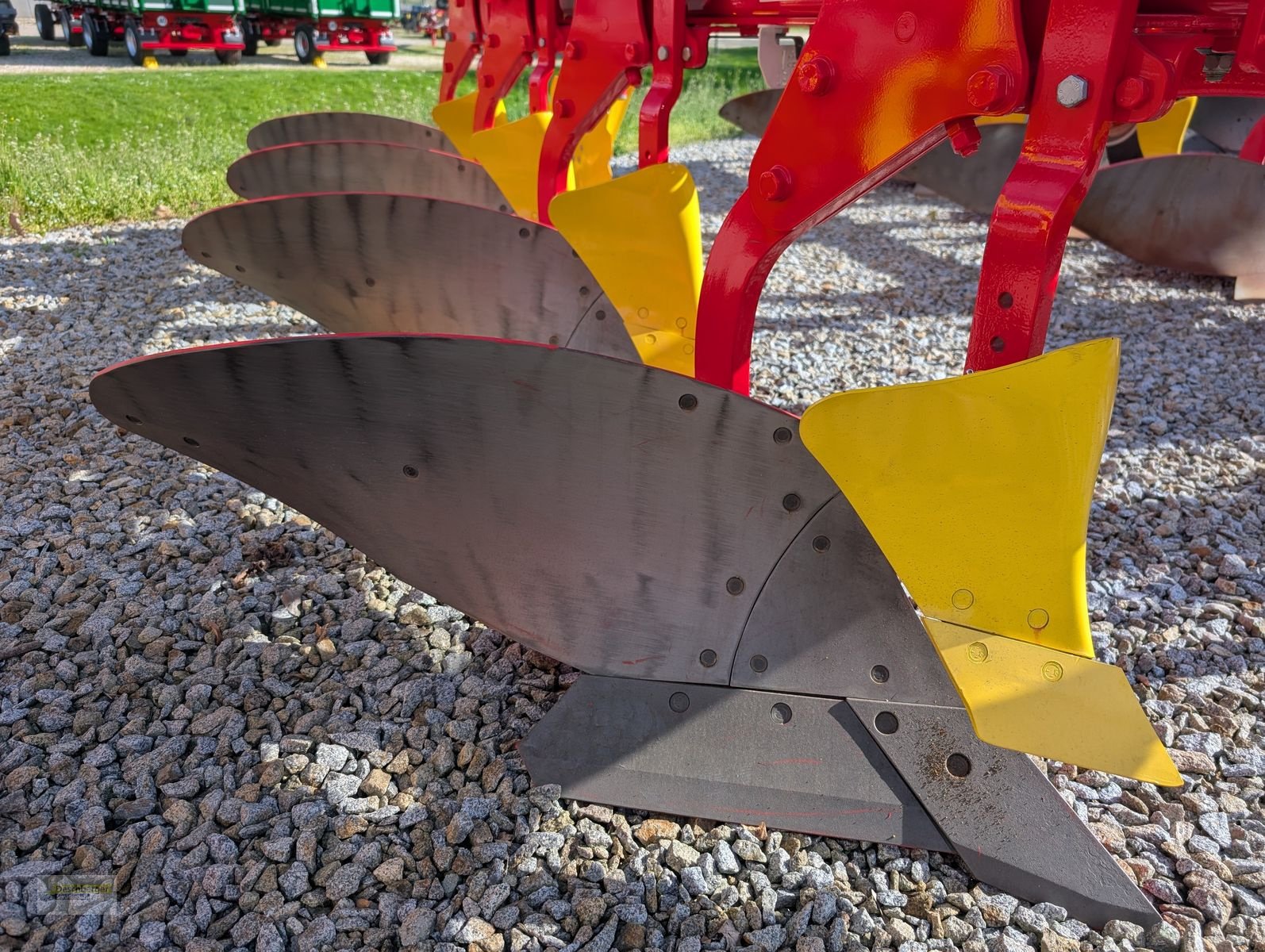 Pflug des Typs Pöttinger Servo 3000 Plus, Neumaschine in Senftenbach (Bild 5)