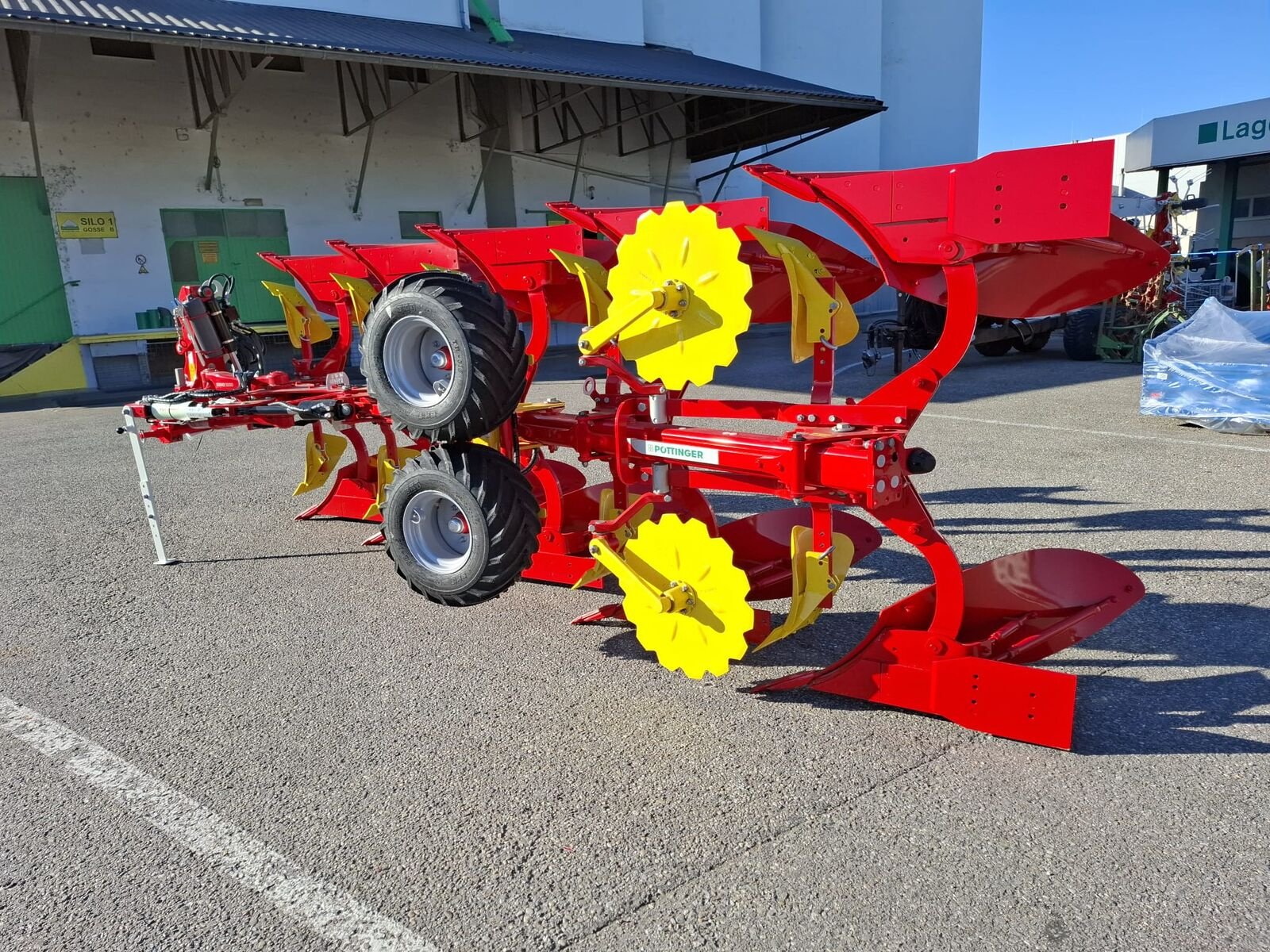 Pflug typu Pöttinger Servo 3000, Neumaschine w Geinberg (Zdjęcie 3)