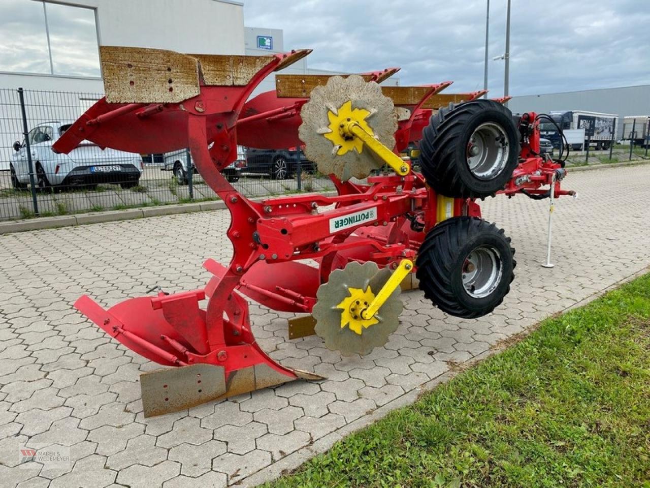 Pflug of the type Pöttinger SERVO 35 S 5-SCHAR, Gebrauchtmaschine in Oyten (Picture 4)