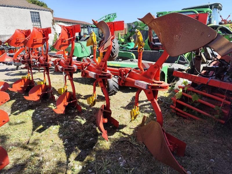 Pflug van het type Pöttinger SERVO 35 S, Gebrauchtmaschine in STENAY (Foto 3)