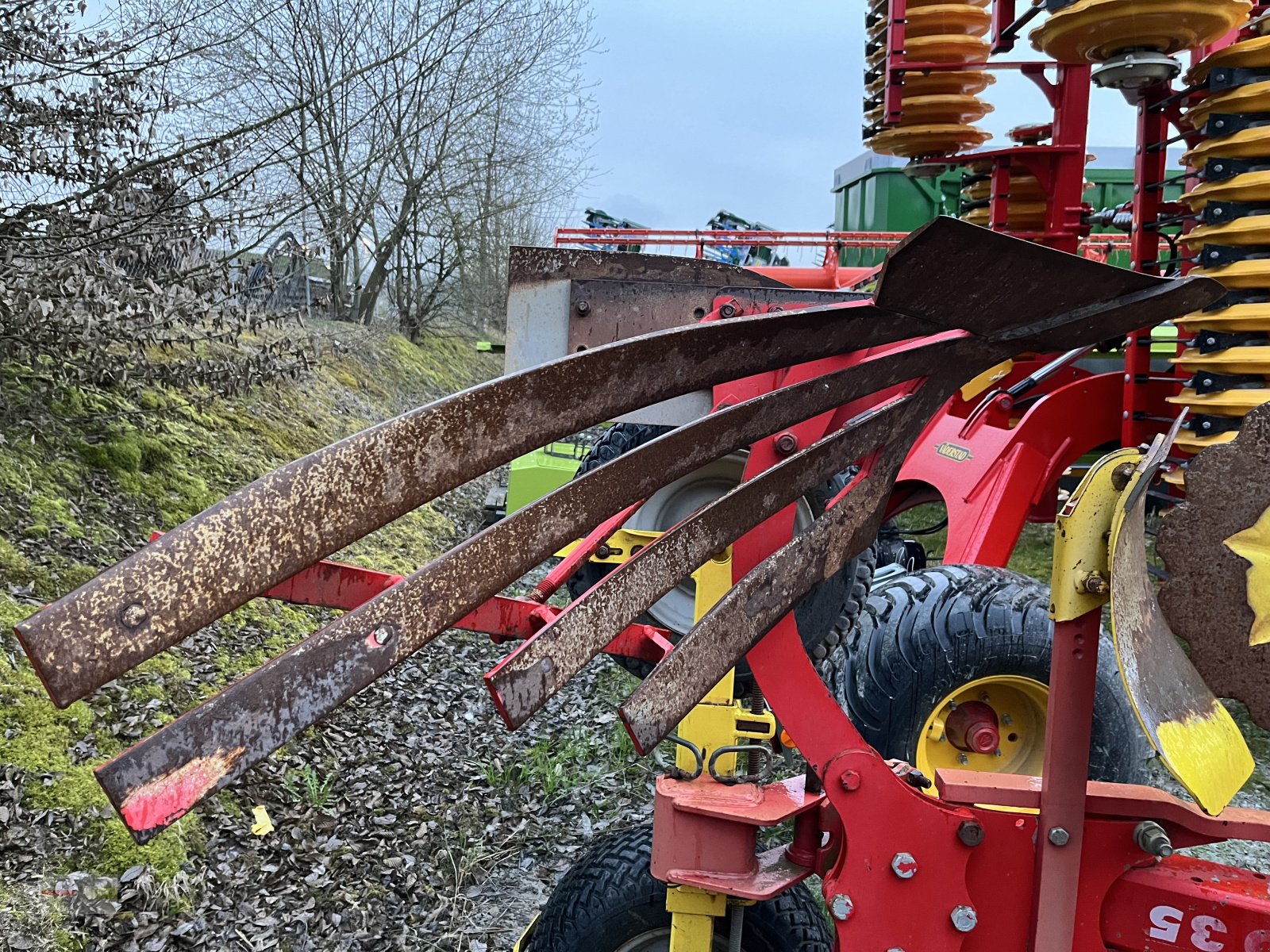 Pflug of the type Pöttinger Servo 35, Gebrauchtmaschine in Dasing (Picture 11)