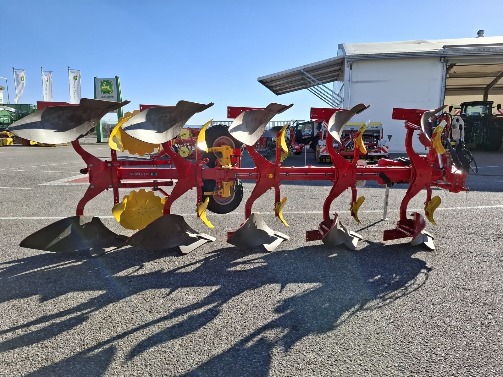 Pflug типа Pöttinger Servo 4000 Plus, Neumaschine в Geinberg (Фотография 2)