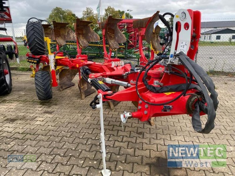 Pflug Türe ait Pöttinger SERVO 45 M NOVA FÜNFSCHARIG (4+1/5), Gebrauchtmaschine içinde Coppenbrügge (resim 1)
