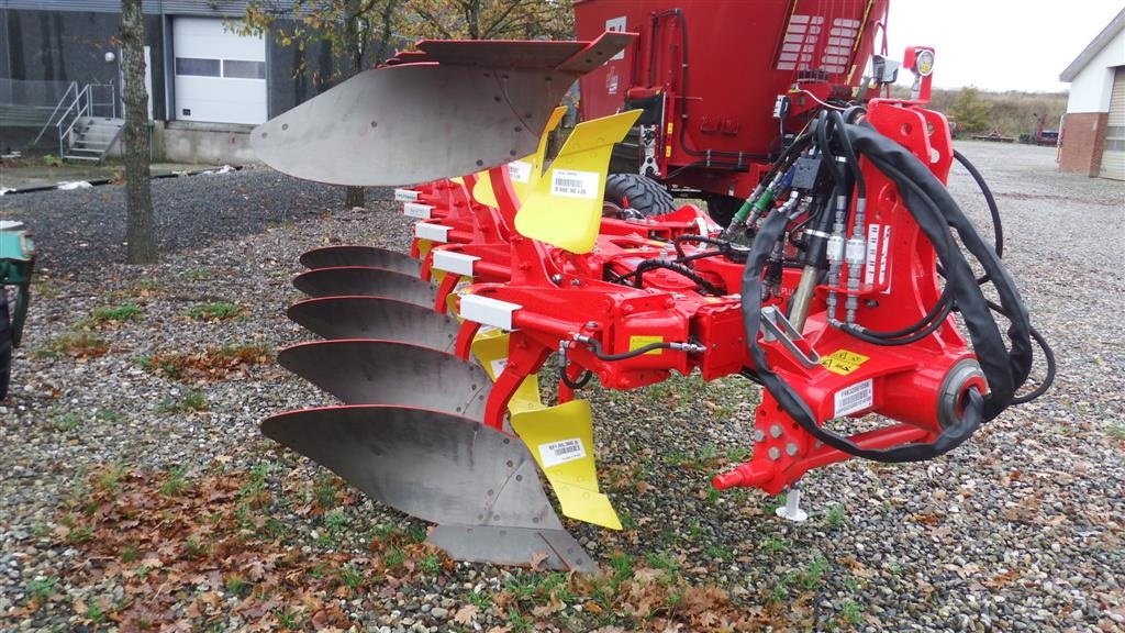 Pflug des Typs Pöttinger Servo 45 M Nova Plus, Gebrauchtmaschine in Hobro (Bild 2)