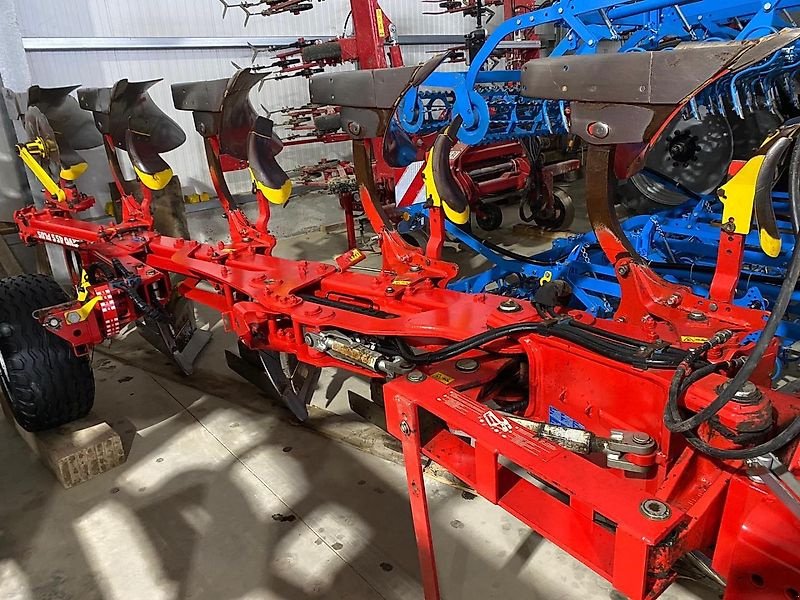 Pflug a típus Pöttinger Servo 45 S Plus, Gebrauchtmaschine ekkor: Schemmerhofen (Kép 1)