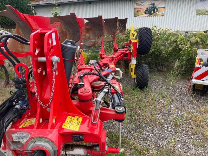 Pflug des Typs Pöttinger Servo 45M Plus, Neumaschine in Herzogenburg (Bild 1)