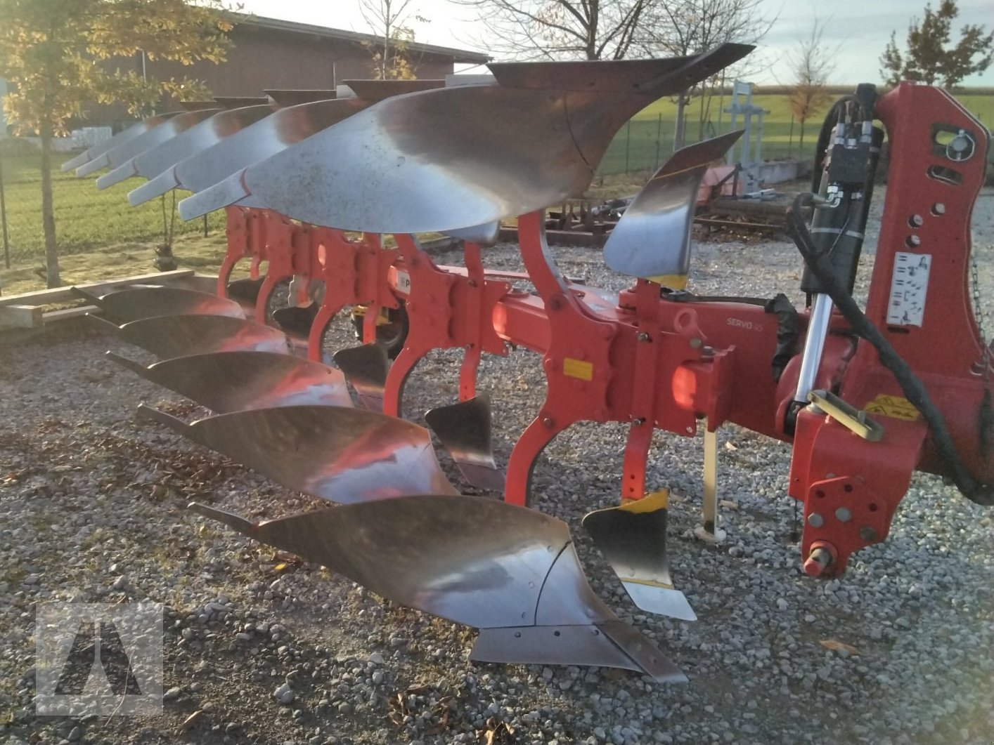 Pflug typu Pöttinger servo 45s 5- Schar, Gebrauchtmaschine v Leiblfing (Obrázek 2)