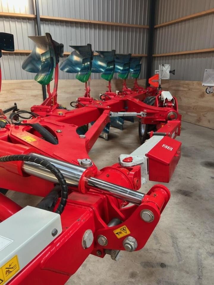 Pflug Türe ait Pöttinger SERVO 6.50 N 6 F., Gebrauchtmaschine içinde Hadsten (resim 1)