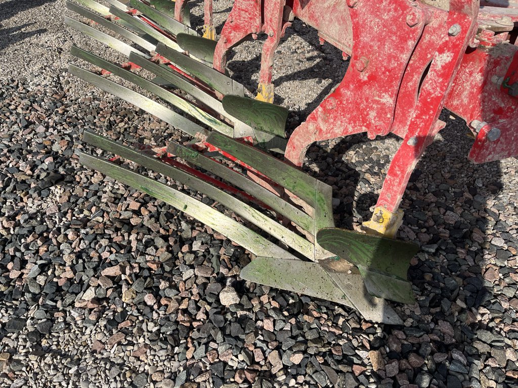 Pflug типа Pöttinger Servo 6.50 plus, Gebrauchtmaschine в VERT TOULON (Фотография 4)