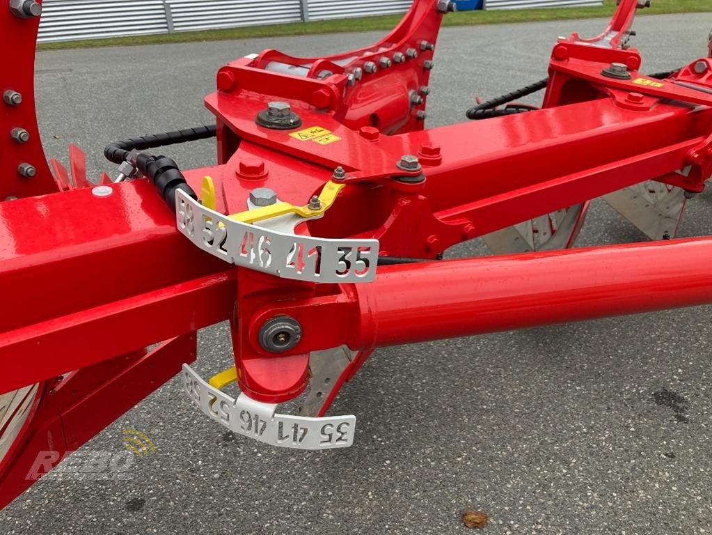 Pflug of the type Pöttinger SERVO T 6000 PLUS NOVA 7-SCHAR, Neumaschine in Sörup (Picture 16)