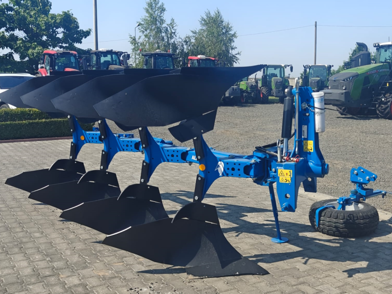 Pflug типа Rabe Albatros 110, Neumaschine в Orţişoara