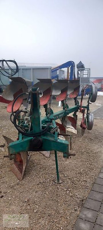 Pflug del tipo Regent Saturn 350 CX / 4-Schar-Drehpflug / Steinsicherung, Gebrauchtmaschine In Gerstetten (Immagine 10)