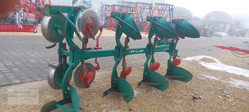 Pflug del tipo Regent Saturn 350 CX / 4-Schar-Drehpflug / Steinsicherung, Gebrauchtmaschine In Gerstetten (Immagine 3)