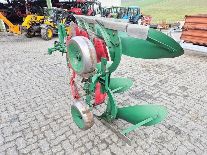 Pflug des Typs Regent Saturn Pflug 3-scharig, Gebrauchtmaschine in St. Marienkirchen (Bild 4)