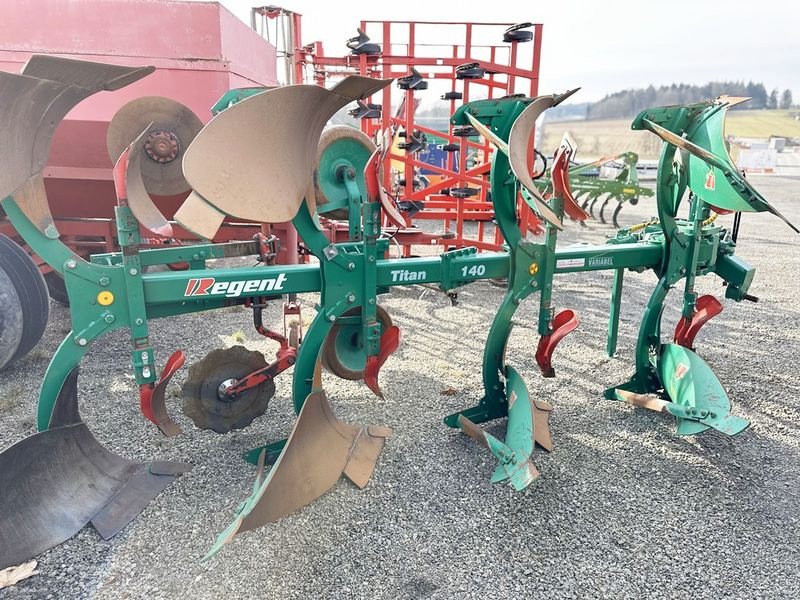 Pflug of the type Regent Titan 140 Variabel Volldrehpflug, Gebrauchtmaschine in St. Marienkirchen (Picture 3)