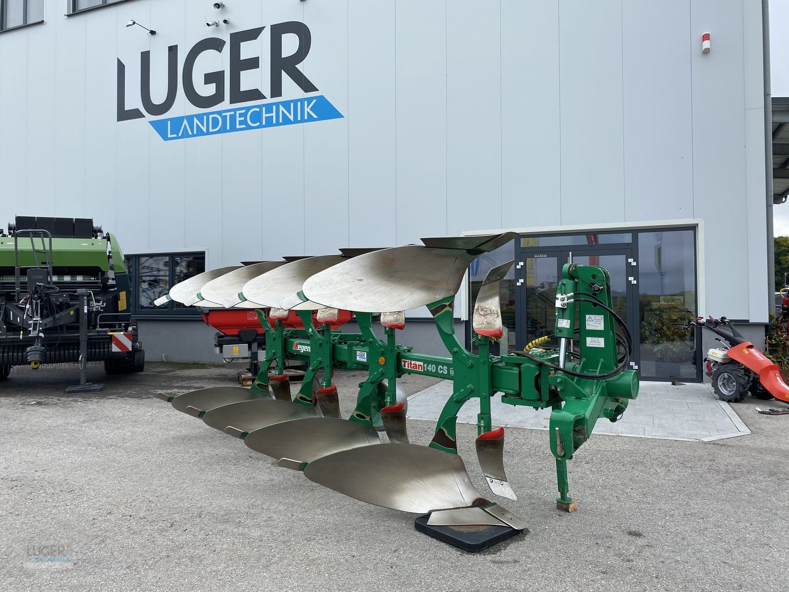 Pflug des Typs Regent Titan 140, Gebrauchtmaschine in Niederkappel (Bild 1)