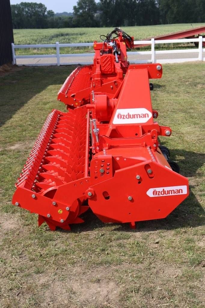 Pflug του τύπου Sonstige &Ouml;zduman Falcon 3000, Neumaschine σε Antwerpen (Φωτογραφία 9)