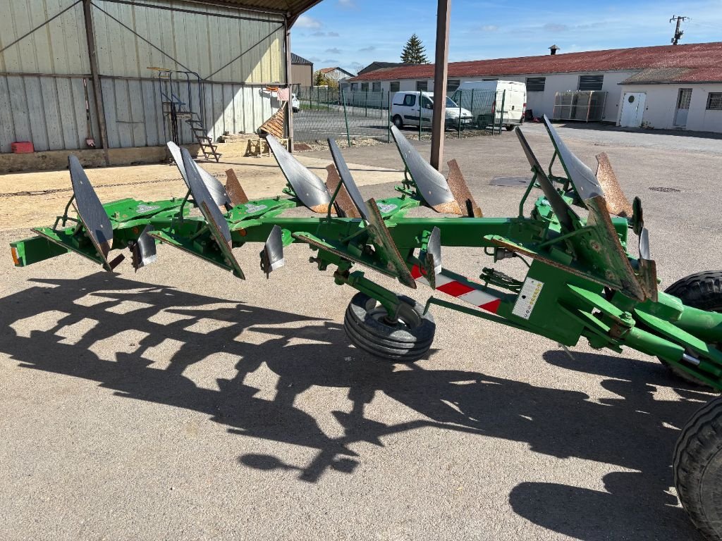 Pflug του τύπου Sonstige 10 corps, Gebrauchtmaschine σε VERT TOULON (Φωτογραφία 8)