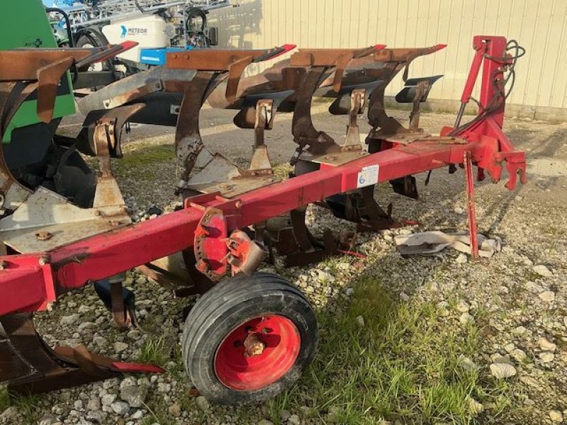 Pflug типа Sonstige 5CORPS, Gebrauchtmaschine в les hayons (Фотография 5)