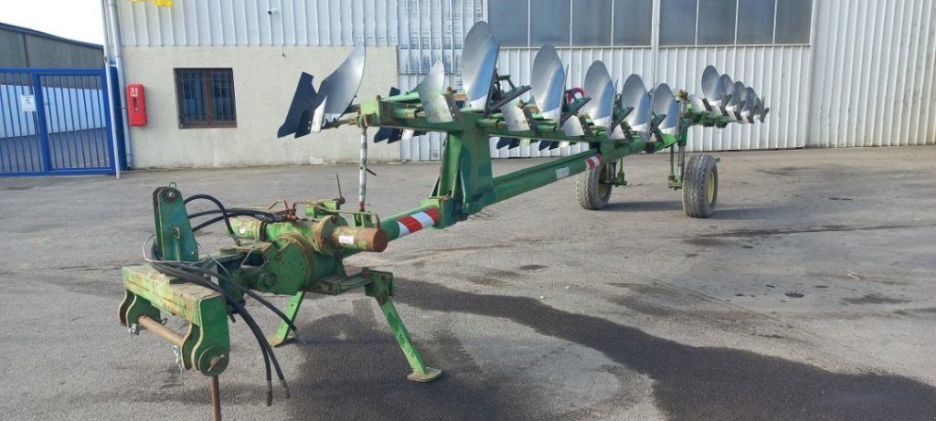 Pflug от тип Sonstige 9 FERS (5+4), Gebrauchtmaschine в VERT TOULON (Снимка 1)