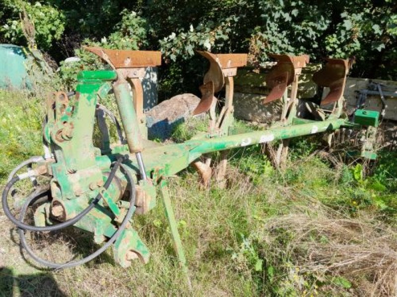 Pflug des Typs Sonstige CHARRUE, Gebrauchtmaschine in Belleville sur Meuse (Bild 1)