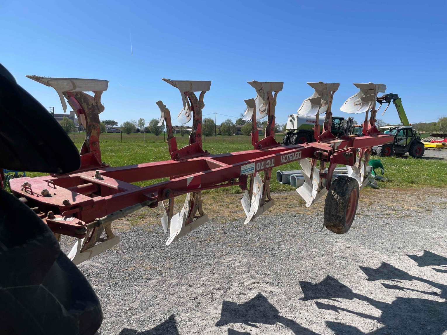 Pflug типа Sonstige CHARRUE, Gebrauchtmaschine в ST ELIX THEUX (Фотография 3)