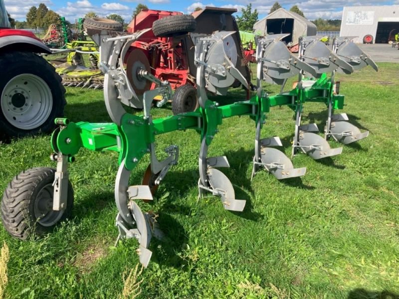 Pflug des Typs Sonstige GEBR. WENDEPFLUG BOMET U064/3, Gebrauchtmaschine in Plessa (Bild 3)