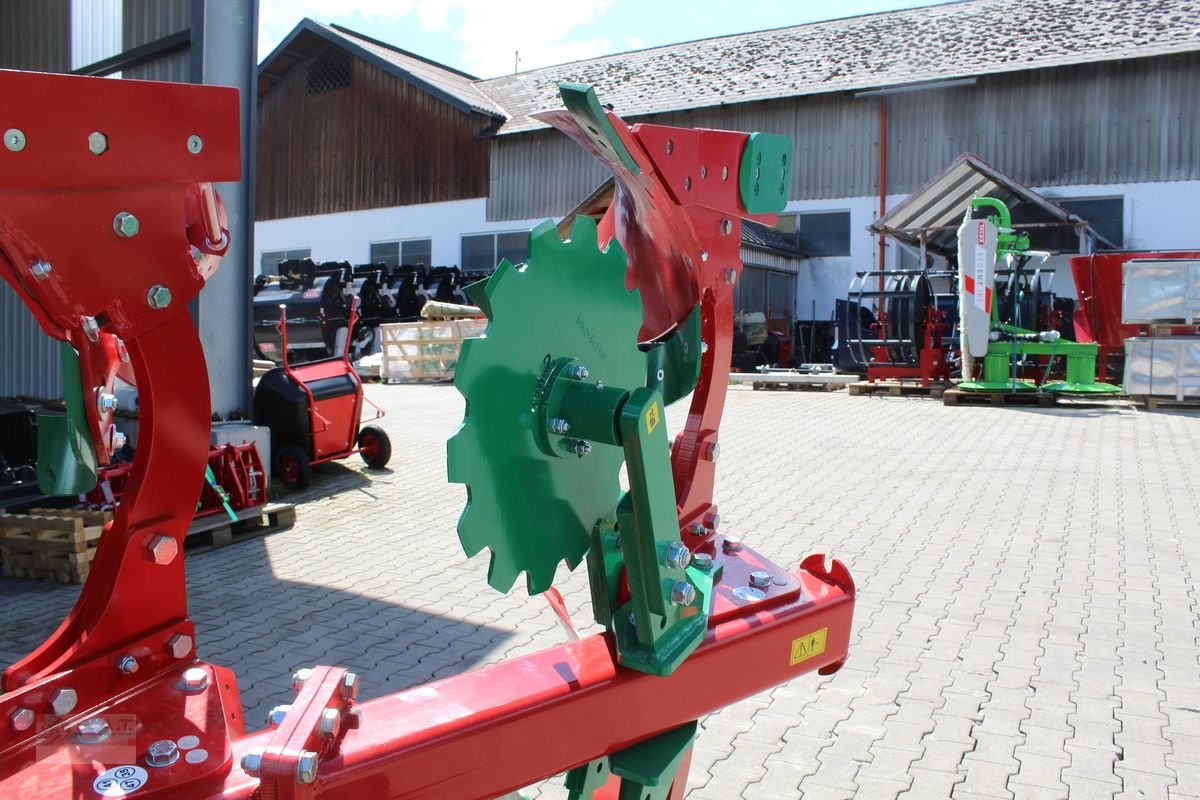 Pflug of the type Sonstige Magreen 5 schar Pflug-NEU, Neumaschine in Eberschwang (Picture 12)