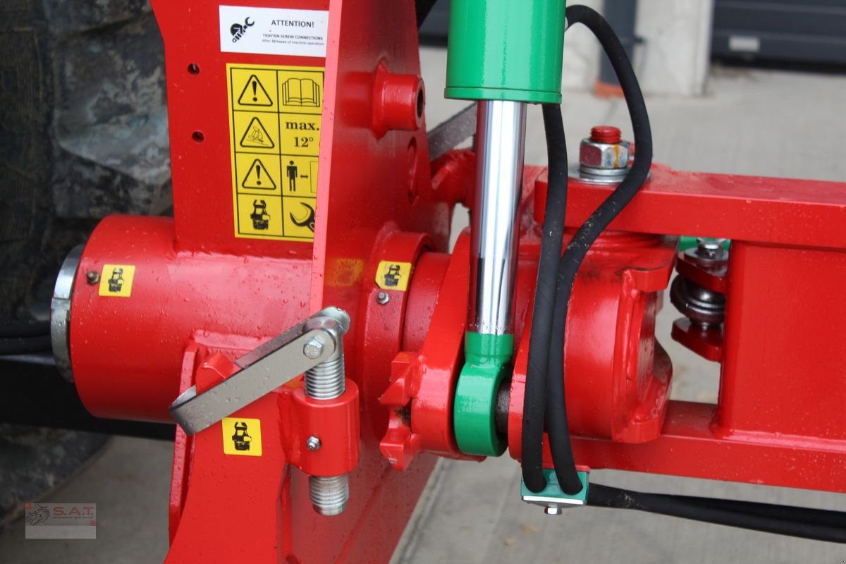 Pflug a típus Sonstige Maxgreen 5 Schar Pflug - Vorführmaschine, Vorführmaschine ekkor: Eberschwang (Kép 25)