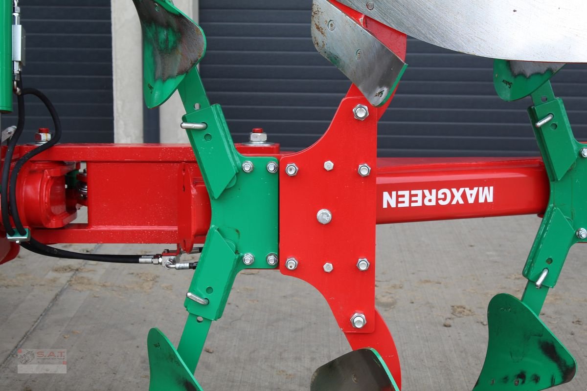 Pflug a típus Sonstige Maxgreen 5 Schar Pflug - Vorführmaschine, Vorführmaschine ekkor: Eberschwang (Kép 23)