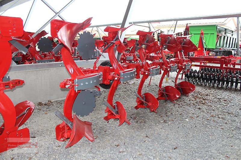 Pflug des Typs Unia IBIS Vario 4 S Pflug Blattfedergesichert 2 m, Neumaschine in Ostheim/Rhön (Bild 2)