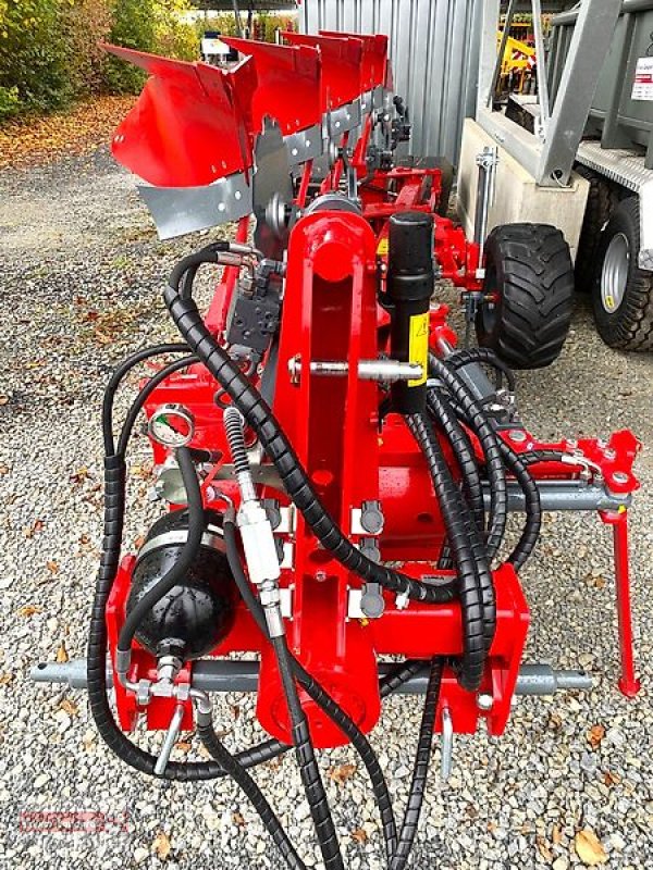 Pflug от тип Unia IBIS Vario 4H Plus(Corn) Pflug Körperabstand 100 cm Arbeitsbreite 2 m, Neumaschine в Ostheim/Rhön (Снимка 4)