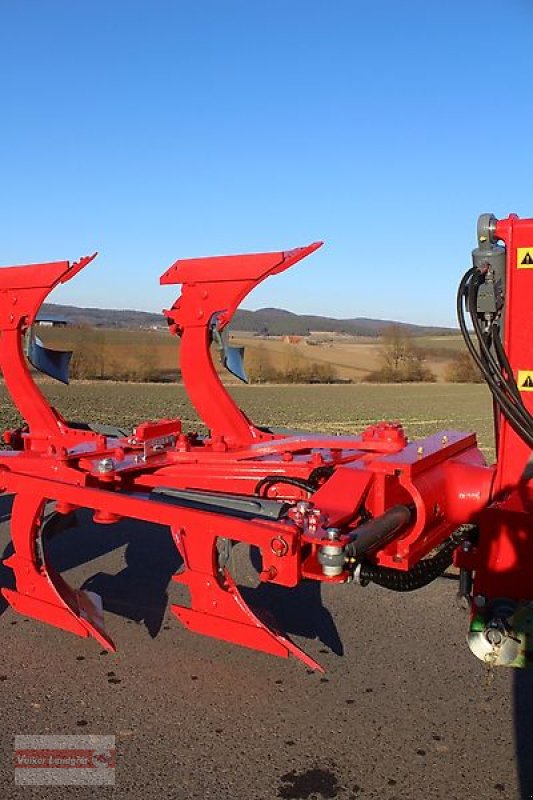 Pflug des Typs Unia IBIS Vario 5 S Pflug Blattfedergesichert 2,5 m, Neumaschine in Ostheim/Rhön (Bild 5)