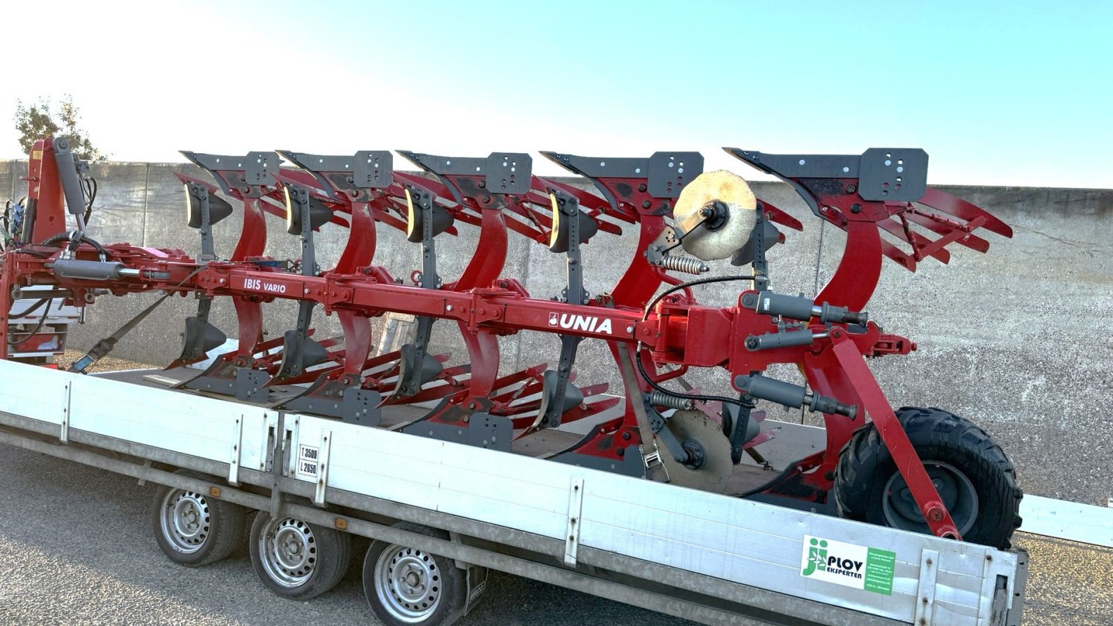 Pflug типа Unia Ibis Vario S Plus 5 Hydraulisk dybdehjul, Gebrauchtmaschine в Vils, Mors (Фотография 1)