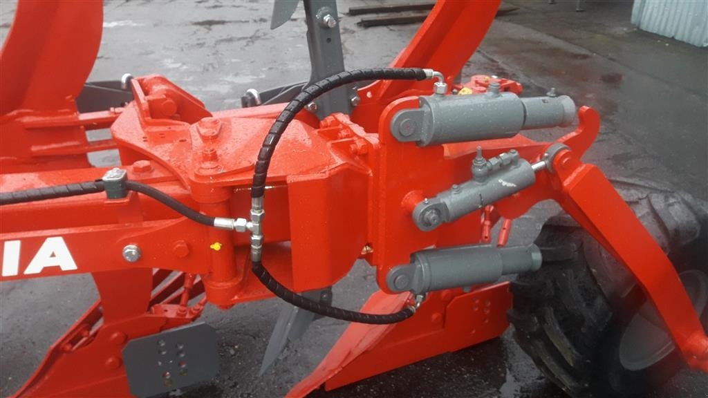 Pflug typu Unia Vario S 5 Plus riste, Gebrauchtmaschine v Hadsund (Obrázek 10)