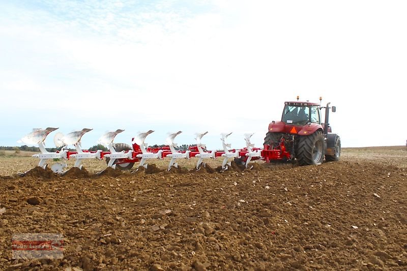 Pflug a típus Unia VIS OnLand S 7+1 Körperabstand 105 cm Blattfedergesichert 4,40 m, Neumaschine ekkor: Ostheim/Rhön (Kép 13)