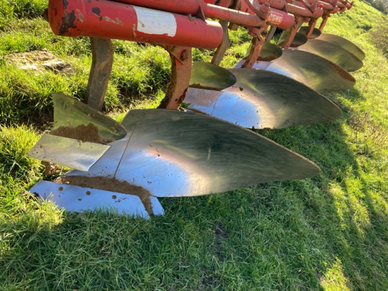 Pflug of the type Vogel & Noot C 28 - 5 NSH, Gebrauchtmaschine in MARBEVILLE (Picture 5)