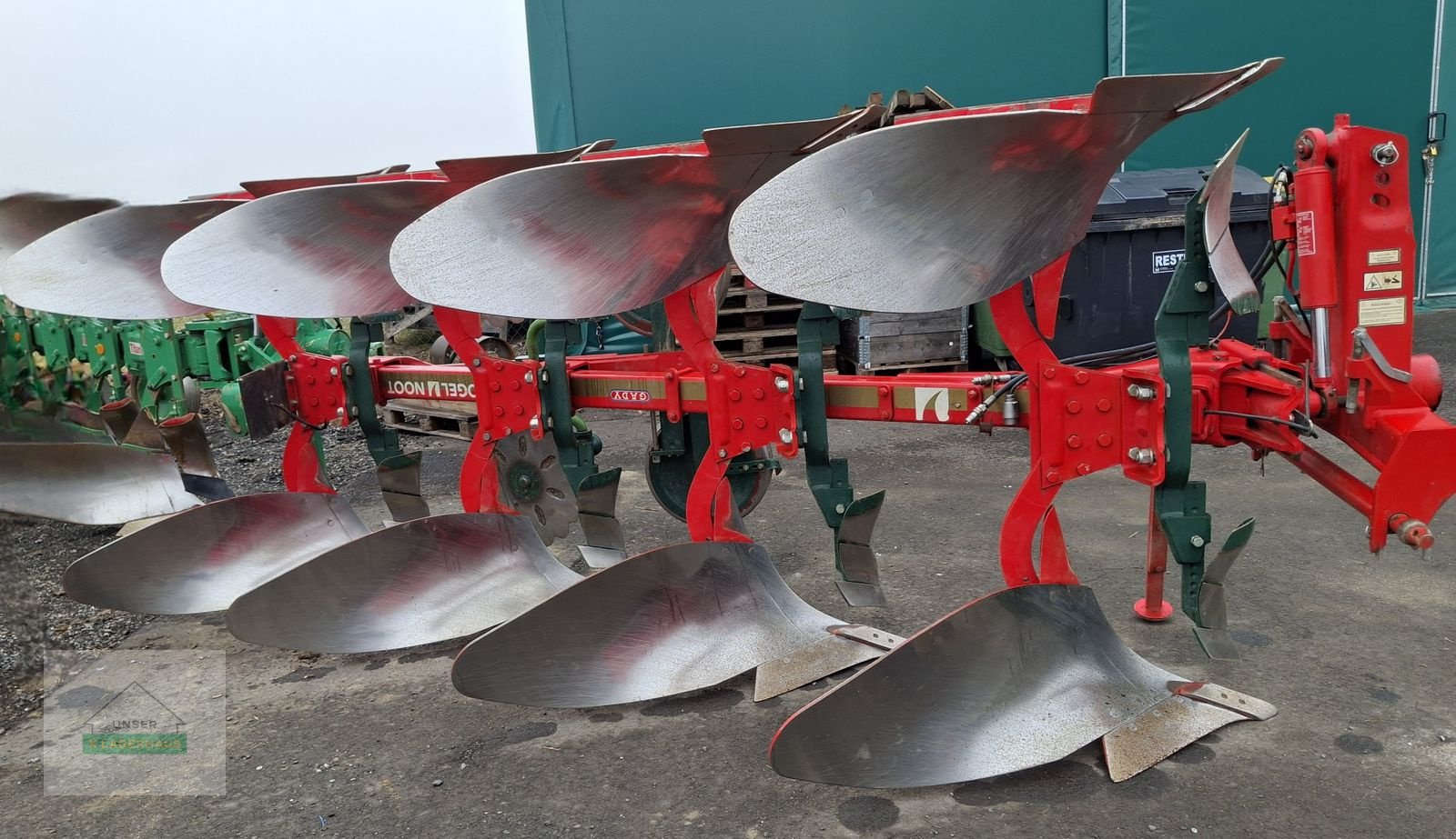 Pflug del tipo Vogel & Noot Vogl&Noot 4 Schar-Plug C22S177, Gebrauchtmaschine en Feldbach (Imagen 2)